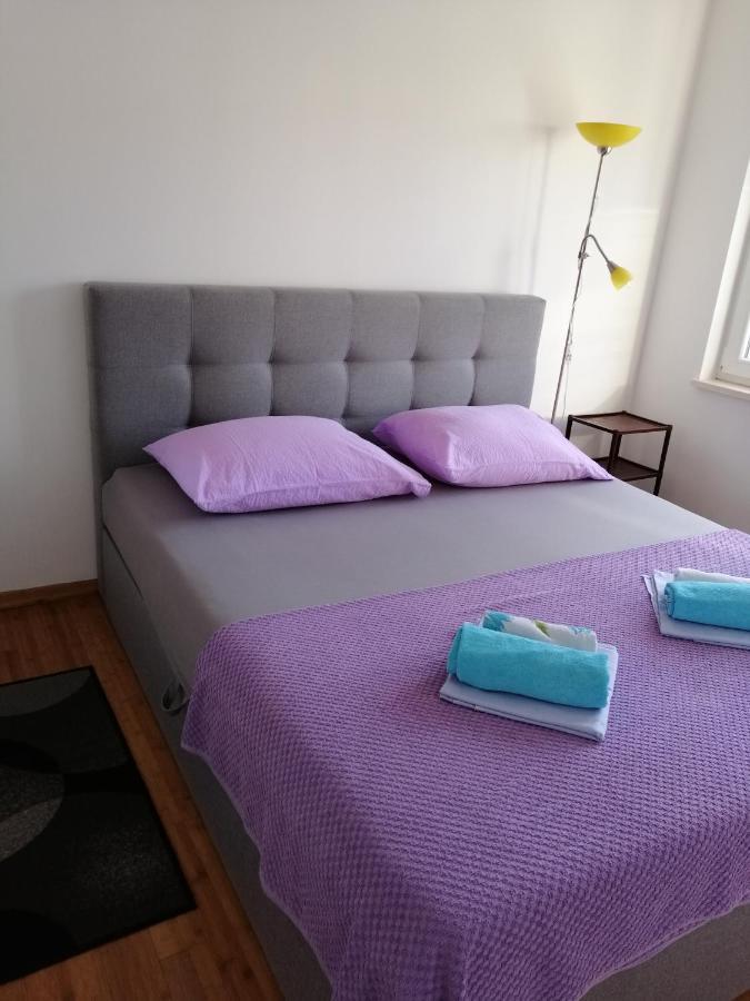Apartment Mery Трогір Екстер'єр фото